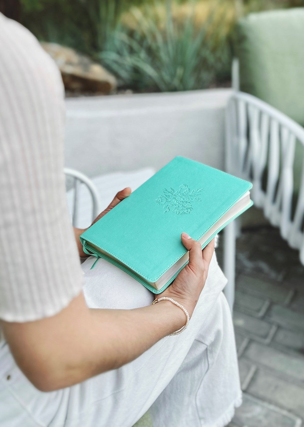 NVI Biblia de la Mamá Ocupada, Imitación piel Turquesa