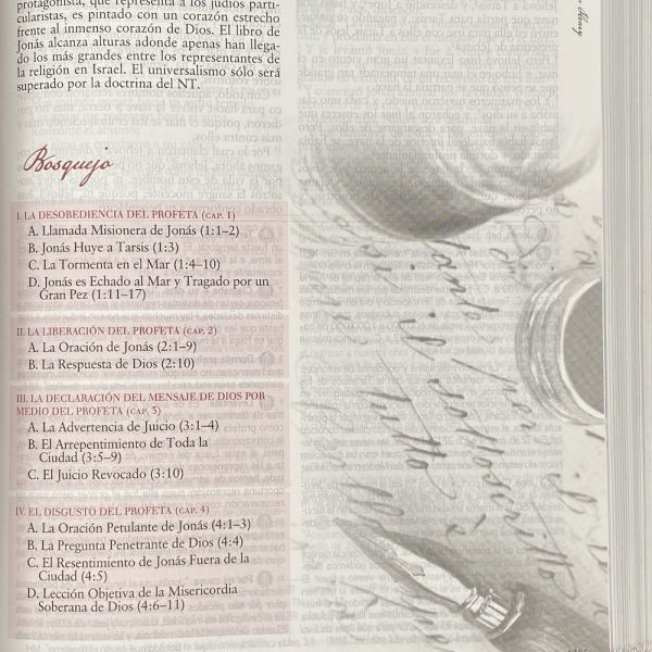 BIBLIA DE ESTUDIO MATTHEW HENRY Tapa Dura