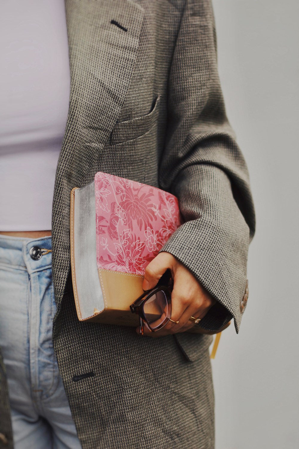 RVR 1960 Biblia De Estudio Para La Mujer - Imitación Piel Rosa Floral