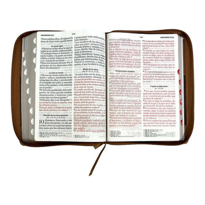 Biblia Reina Valera 1960, tamaño Súper Gigante, Letra Súper Gigante 19 puntos. Imitación Piel café/café. Con cierre y con índice