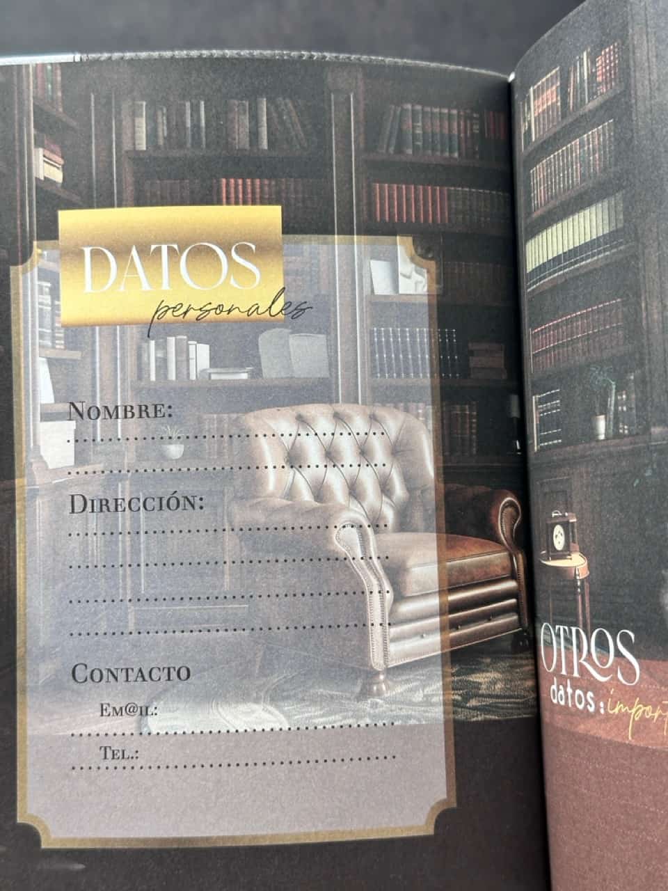 Agenda Tesoros de Sabiduría 2026 i/piel negro pack con llavero y bolígrafo