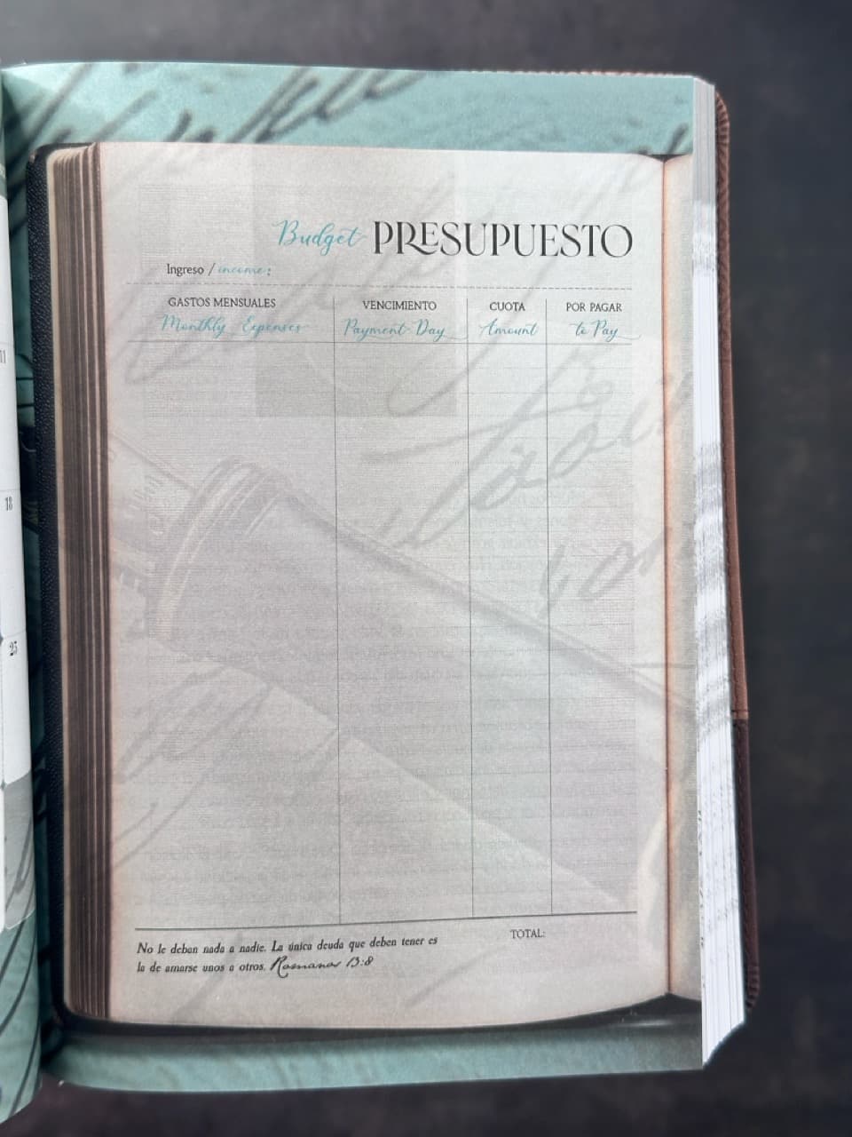 Agenda Tesoros de Sabiduría 2026 i/piel café pack con llavero y bolígrafo