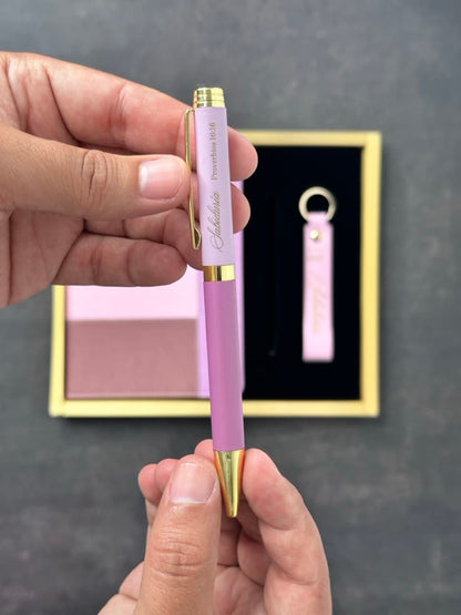 Agenda Tesoros de Sabiduría 2026 i/piel rosa pack con llavero y bolígrafo